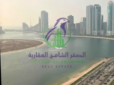 شقة غرفتين وصالة واسعة للإيجار مع باركن  وخزائن حائط وغرفة خادمة
