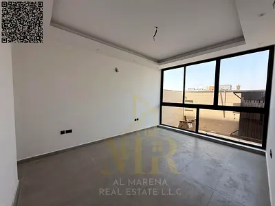 Villa directly from the owner, personal finishing, on a main street, close to all services, freehold ownership for all nationalities in the most prest