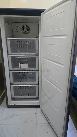Used upright deep freezer with 4 drawers - stop working