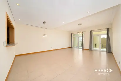 Upgraded Flooring | Park View | Palm Jumeirah