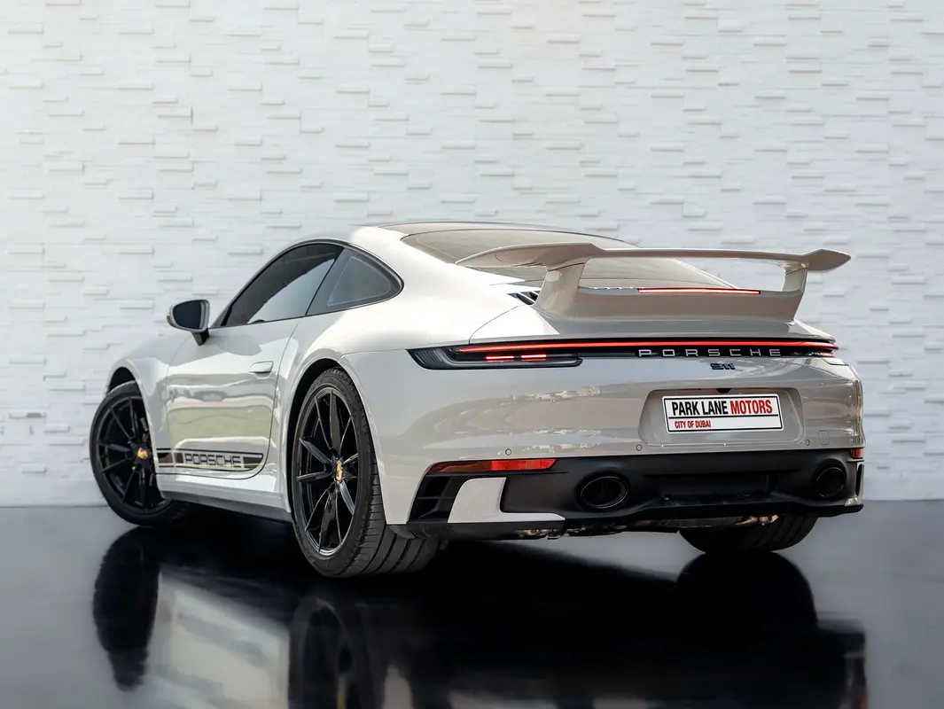Porsche 911 2024
