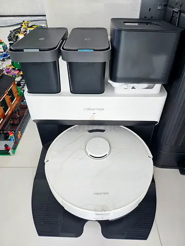 Roborock S7+ Robot Vacuum with Auto-Empty Dock (White)