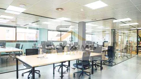 Modern Showroom for Rent | Prime Location Near Metro | Affordable Price