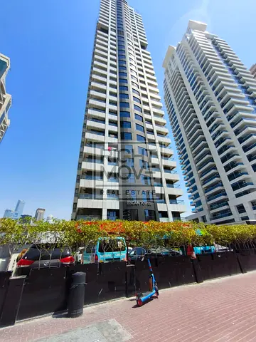 SPACIOUS 1BR IN DUBAI MARINA | HIGH FLOOR | SKYLINE AND POOL VIEW