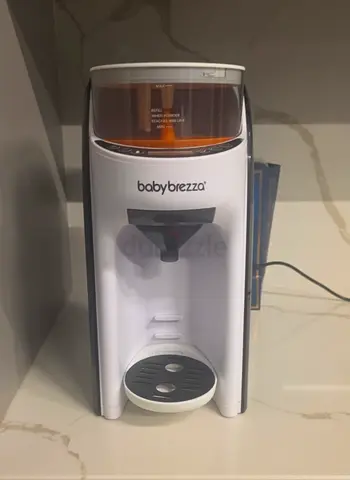 Baby Brezza Formula Pro - Automatic Baby Formula Dispenser (White)