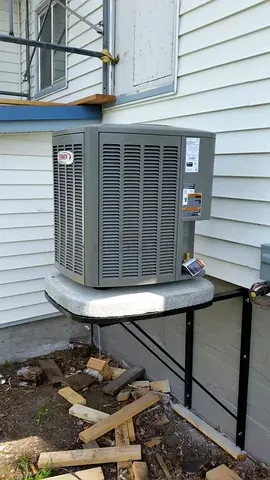 Call now for 24/7 emergency AC repair anywhere in Ajman.