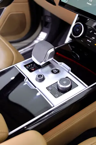 2023 LAND Rover RANGE ROVER — миниатюра 10