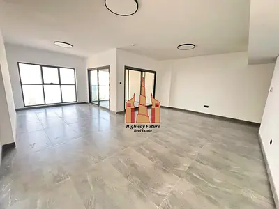 Luxury Spacious 3 Bhk with Sea View // Two Months free