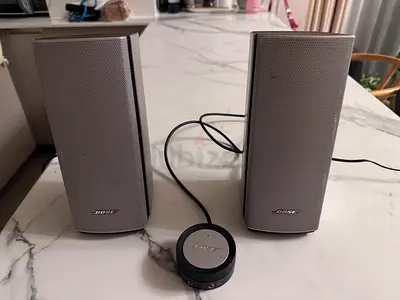 Bose Computer/tv Speakers Wired — Pair is in excellent condition.