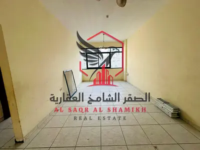 The cheapest one-bedroom apartment with a living room, air conditioning covered by the owner, large space, and a distinctive view in one of the most