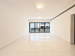 Huge Layout 2 Bedroom Hall_Modern Finishing With All Amenities_Near To Metro