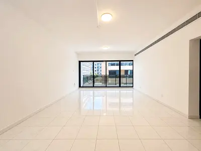Huge Layout 2 Bedroom Hall_Modern Finishing With All Amenities_Near To Metro