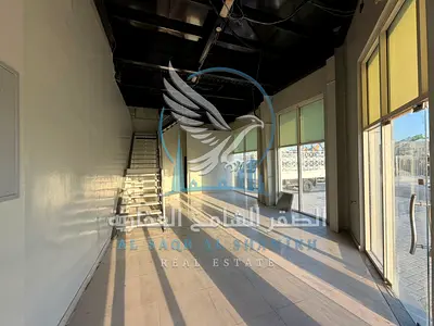 Showroom for rent in Industrial Area 13 – Sharjah