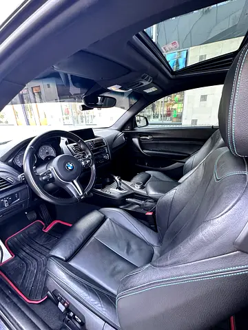 2017 BMW M2 photo 8
