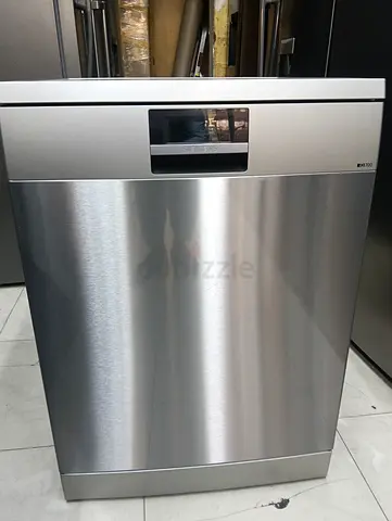 Siemens IQ700 Wifi Connect 3 Rack Dishwasher For sale Same like New Condition Slightly used