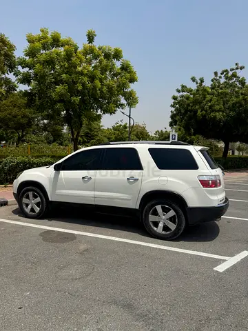 Well Maintained 2011 GMC Acadia SLE AWD | GCC Specs