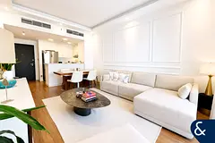 High floor | Pool view | Beautifully upgraded