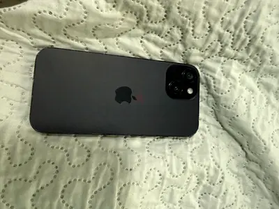 Apple iPhone (black) in good condition