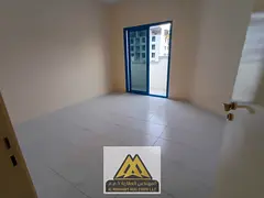 Luxury apartment / High-end finishing / Balcony / Central air conditioning / Free maintenance / Spac
