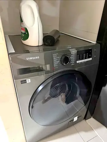 Samsung 8 kg washer and 6 kg dryer 2 in one new model slightly used