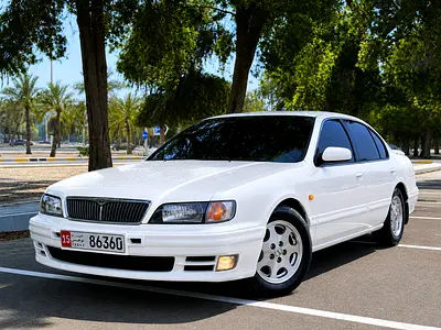 Nissan Maxima  1998 GCC full service
