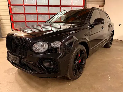 Bentley Bentayga EWB Azure 2023 | European Specs | Pristine Condition