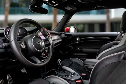 صورة 9 لـ 2024 MINI COOPER