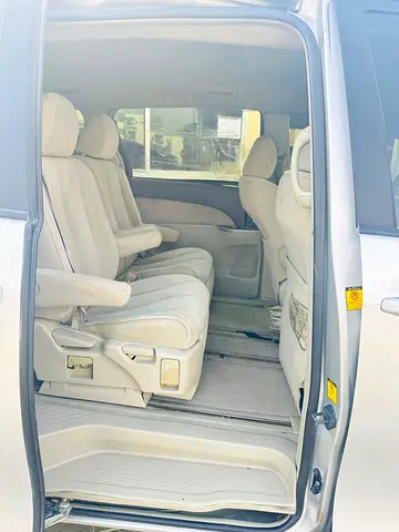 صورة 12 لـ 2011 Toyota PREVIA