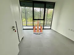 luxurious 2bhk in gate ready to move beautiful view free hold