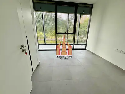 luxurious 2bhk in gate ready to move beautiful view free hold