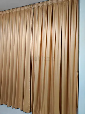 Curtain