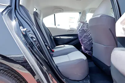 2026 Toyota COROLLA photo 18