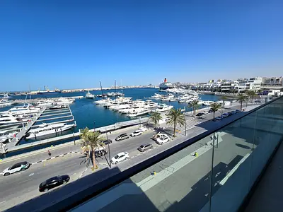 NO COMMISSION | Direct from Owner | BRAND NEW 3BR YACHT& SEA FACING