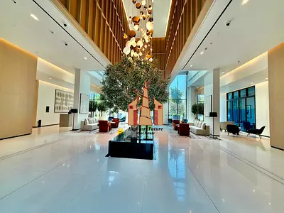 Luxurious Brand-New 1 Bedroom Apartment with Street View