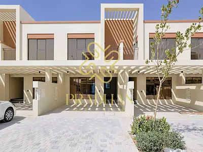 4BR Townhouse | Costa Brava | Courtyard View| Close to lagoon I Flexible Cheques | Ready