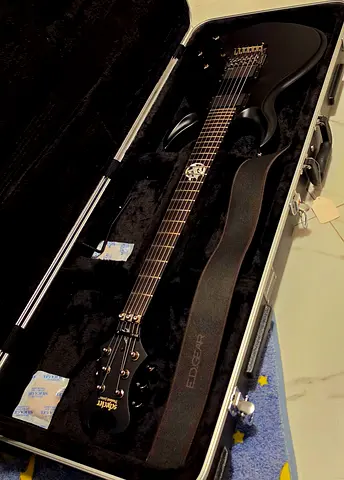 Schecter Devil FR 2016 / With Flight Hard Case