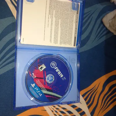 Fifa 19 cd for sale