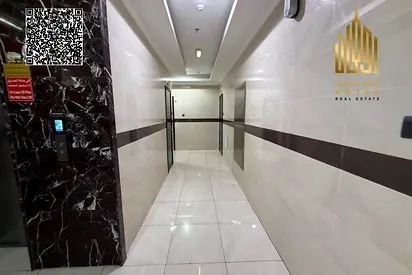 بناية سكني تجاري جديدة زاوية في الجرف 3، عجمان