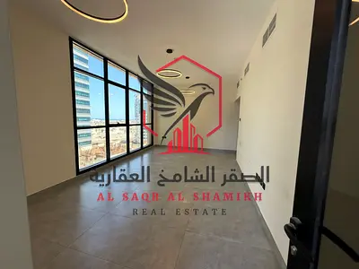 اجمل غرفتين وصالة مع خزائن + ستور تخزين + 2 بلكونة سهل المخرج الى دبي باركن مجاني للايجار في الخان