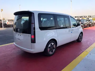 2026 Hyundai STARIA 照片 6
