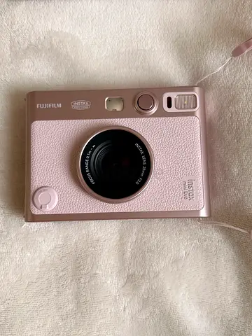 Fujifilm Instax Mini Evo Instant Camera - Pink (FREE 64GB Card & Film) Very Good Condition