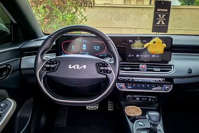 صورة 10 لـ 2025 KIA K3
