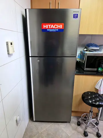Hitachi refrigerator