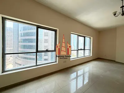 Spacious 2bhk with 2master bedroom free parking gym near al khan park and corniche