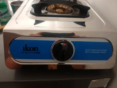 Ikon single-burner gas stove with auto ignition