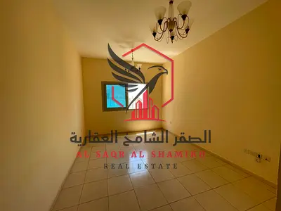 شقه للايجار سنوي-القاسميه مساحات واسعه اطلاله مفتوحه صيانه مجانيه تكييف مركزي موقع مميز قريب لجميع الخدمات