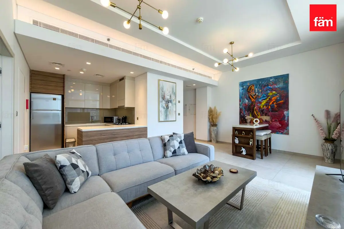 gallery-tour