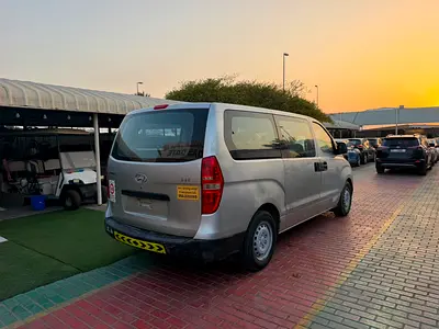 صورة 4 لـ 2009 Hyundai H1