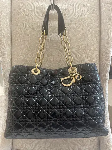 CHRISTIAN DIOR SOFT LEATHER CANNAGE TOTE BAG..