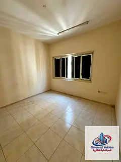 Cheap large studio, separate kitchen, easy payments. New organized bldg, prime location near Royal H